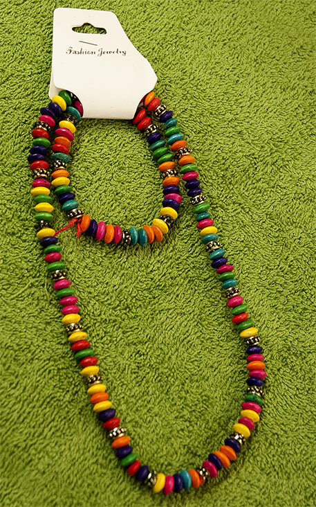 Buntes Schmuckset – handgefertigt Ozubulu Nigeria