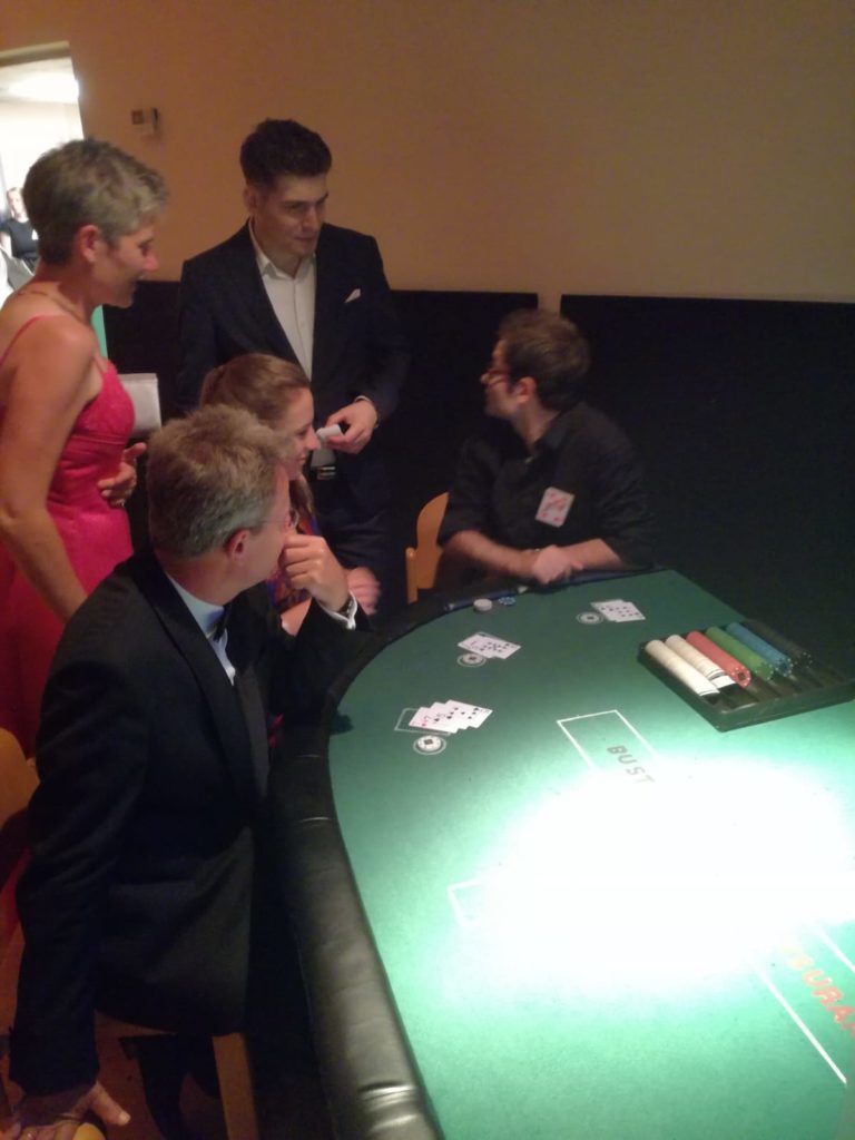Jugendliche veranstalteten Casino Sozial