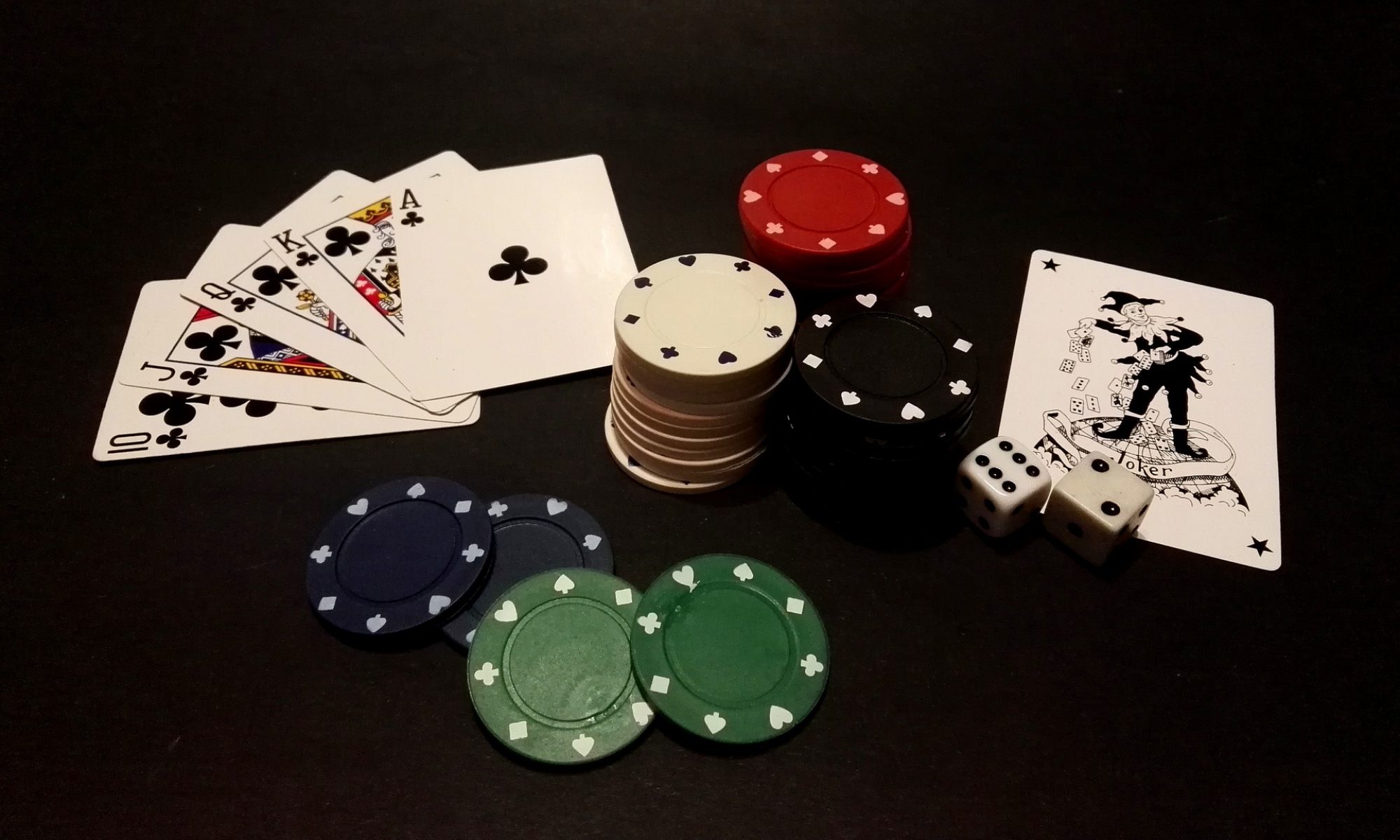 cropped poker 1047186 1920