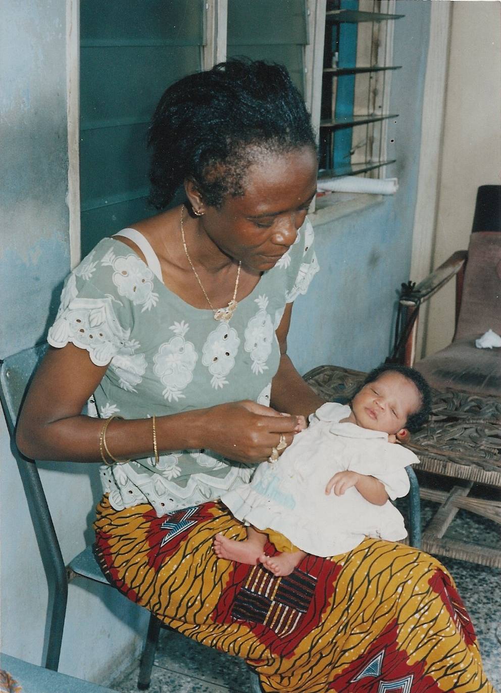 Patenschaft - Slider - Afrikanische Mutter mit Baby