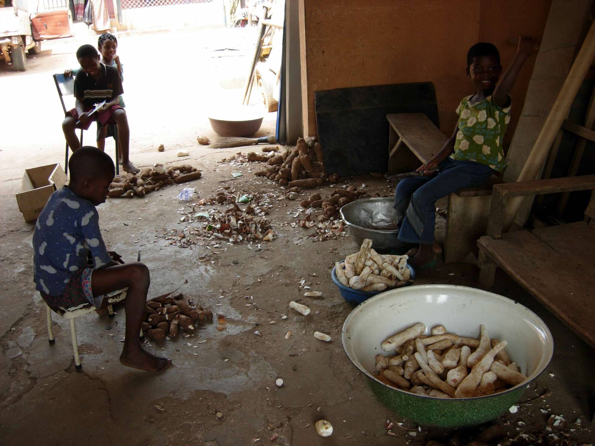 Patenschaft - Slider - Kinder in der Stadt Kassawaschle - Nigeria, Afrika